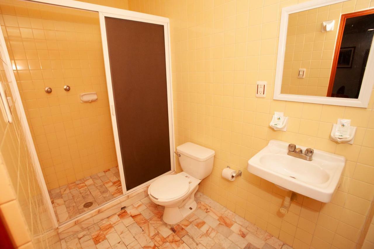 Hotel Tres Colonias - Solo Adultos Mexico City Exteriör bild